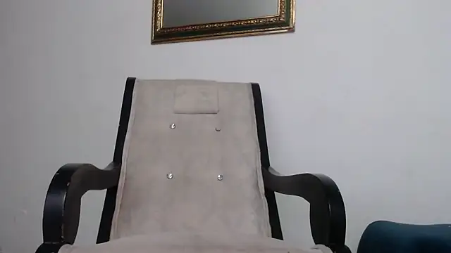 Snapshot of Angeliicaxx chatting on September 19, 1:59 am Angeliicaxx online show from September 19, 1:59 am