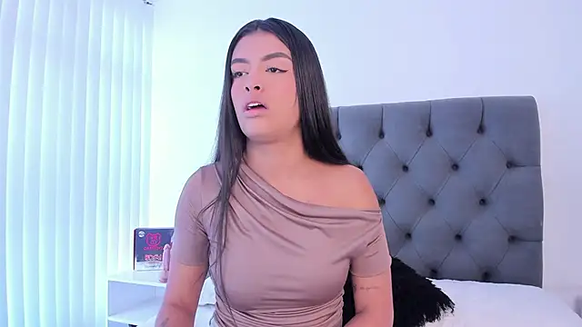 VictoriaParkeer online show from December 3, 12:18 pm