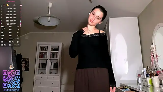 DarlineBrustera online show from April 19, 6:10 pm