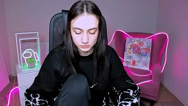 olivianorton online show from November 16, 5:46 pm