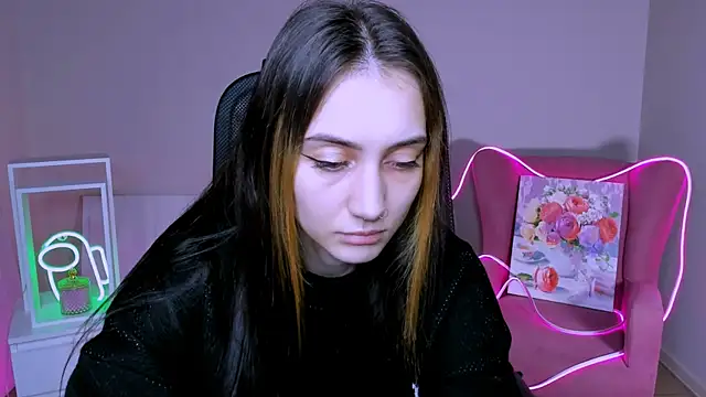 olivianorton online show from November 8, 3:17 pm