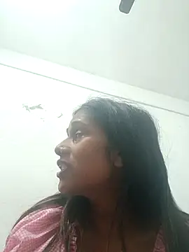 hotshreya69 online show from December 1, 7:16 pm