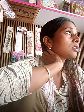 hotshreya69 online show from September 25, 10:36 am