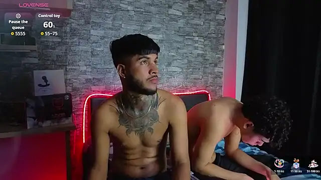 Theimperialboys  online show from February 13, 1:40 am