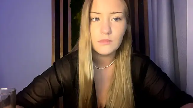 PandaFluff online show from November 21, 4:09 pm