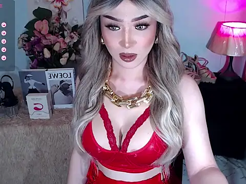classytrish online show from June 25, 5:14 pm