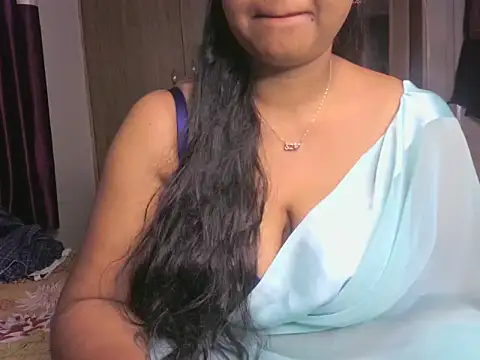 Snapshot of its_me_Rashmi chatting on October 29, 5:15 pm its me Rashmi online show from October 29, 5:15 pm