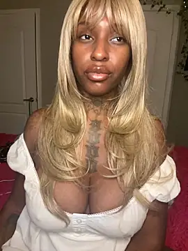 MistiSavannah online show from September 11, 1:50 am