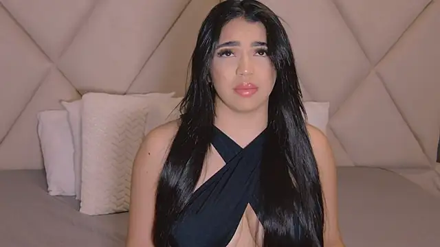 CharlotteeBrownn online show from March 28, 7:19 am