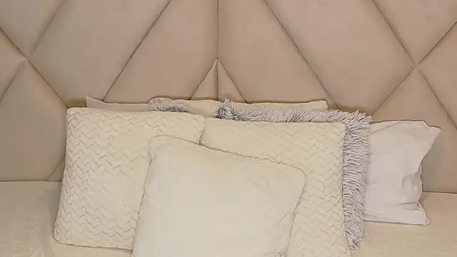 CharlotteeBrownn online show from January 16, 4:19 am