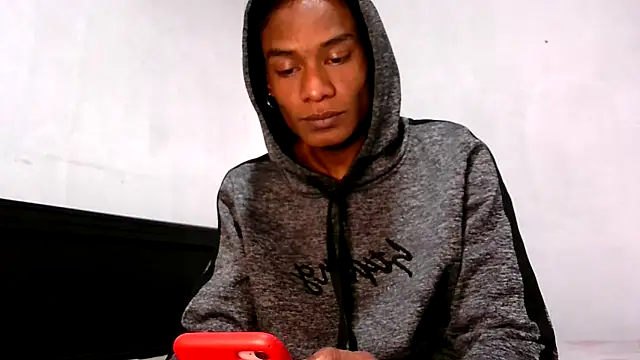 Snapshot of Noah_Miller7 chatting on October 9, 8:18 am Noah Miller7 online show from October 9, 8:18 am