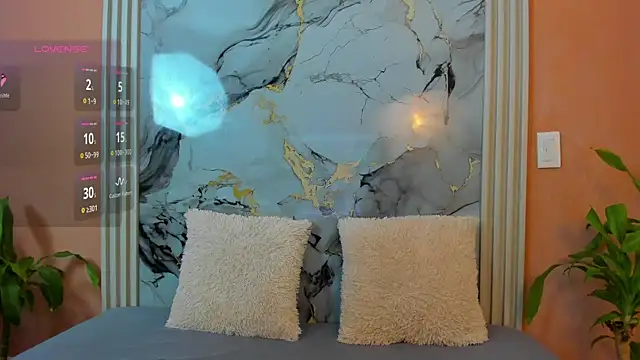 GalaX x online show from December 1, 7:49 pm