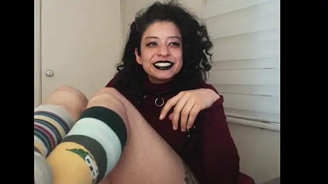 miss carmila1 online show from September 17, 10:52 pm