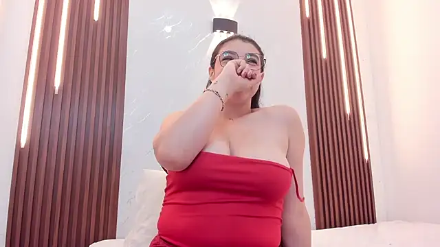 CarolinaMejia online show from November 26, 4:08 pm