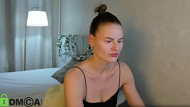 Wanda Gomez online show from October 26, 2:01 pm