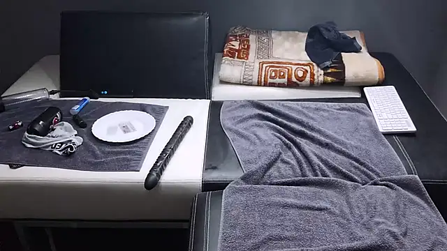 slavic boy 39 online show from January 18, 1:02 am