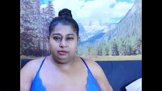 indianhoney694u online show from November 21, 5:42 am