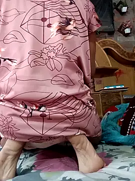 priyastrip314 online show from May 7, 2:16 am