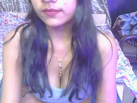 hoty-priya online show from March 17, 9:02 am