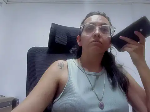 dalila macherano1 online show from November 7, 9:09 pm