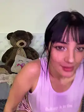 Snapshot of kylie444_ chatting on October 1, 1:54 am kylie444 online show from October 1, 1:54 am