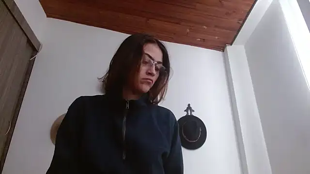 Crystal Star  online show from February 23, 1:10 pm