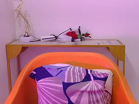 hottymoody online show from October 31, 3:27 pm