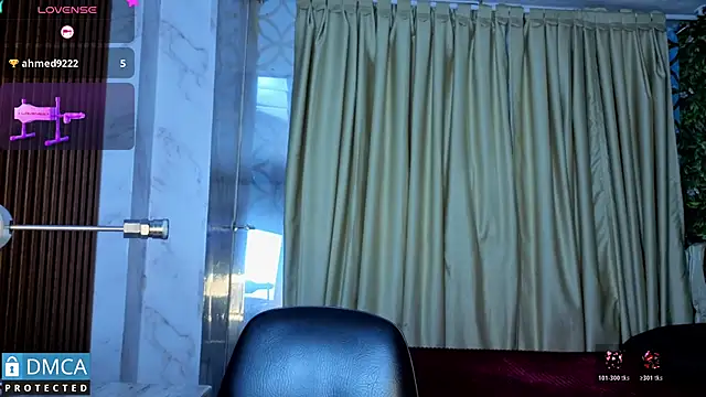 nena cupcake  online show from February 24, 11:20 am