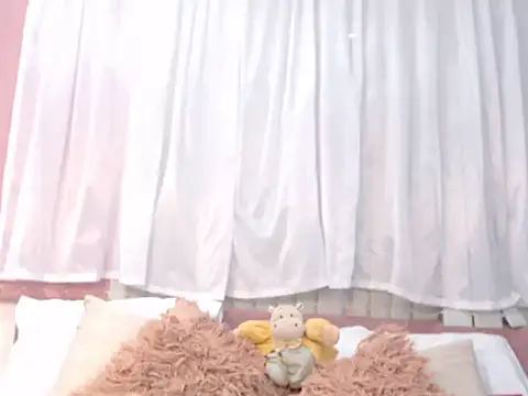 skinnyoranges online show from September 26, 9:56 pm