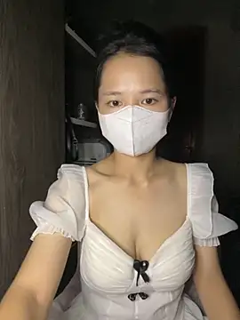 Hana-44 online show from October 22, 6:35 pm