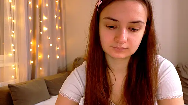 Lelia Vibe online show from November 25, 5:04 pm