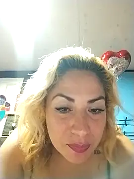 Ashleycam69 online show from December 19, 3:59 pm