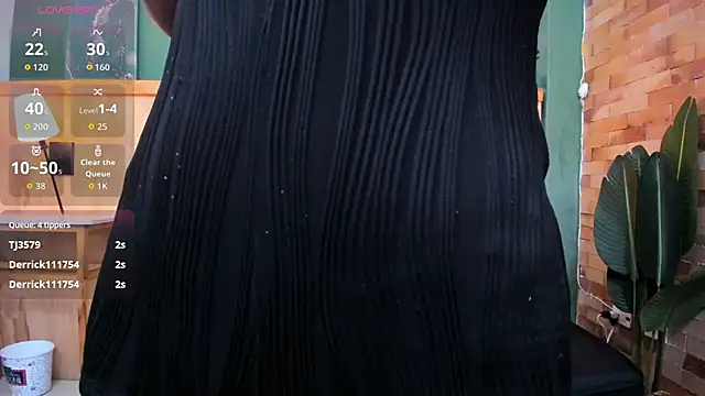 halleylorens online show from February 19, 7:46 pm