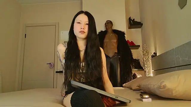 PurpleD1va online show from February 19, 12:59 pm