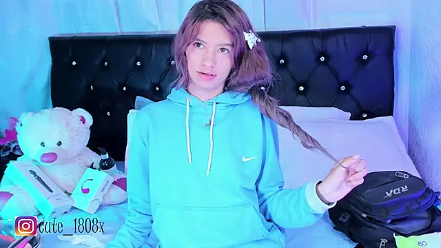 Sofiia cute  online show from December 3, 4:04 am