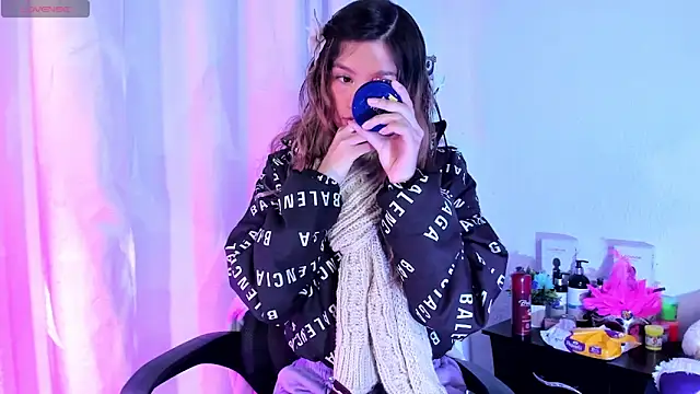 Sofiia cute  online show from April 18, 5:21 am