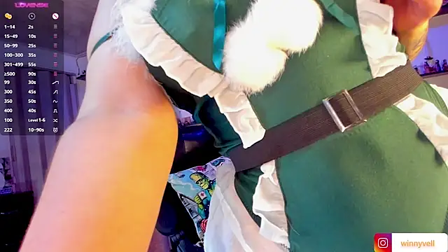 winnylove1 online show from December 18, 3:55 am