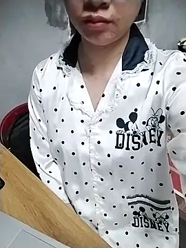 Mie rose online show from March 12, 3:20 am