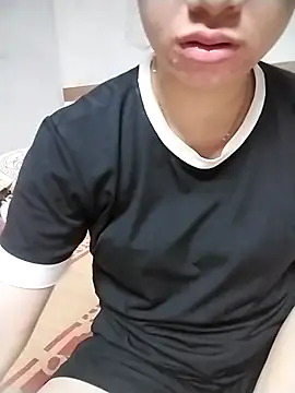 Mie rose online show from September 9, 1:33 pm