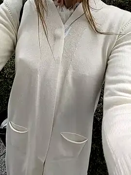 pink-mai online show from December 20, 12:36 am