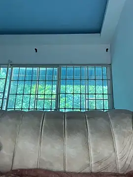 SophieD online show from March 5, 2:46 pm