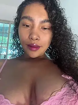 SophieD online show from March 29, 12:15 pm