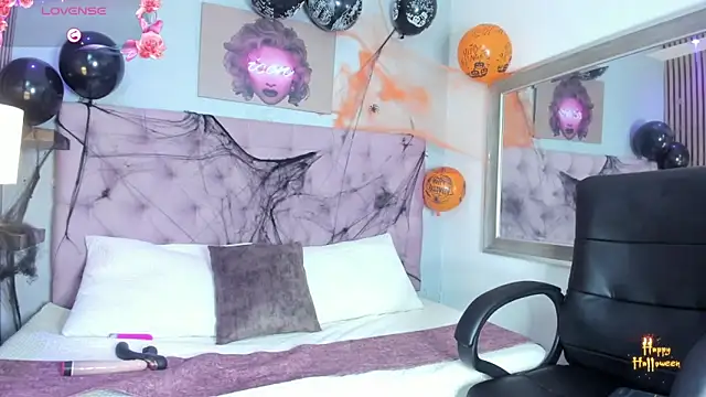 orion  smith online show from October 31, 1:15 pm