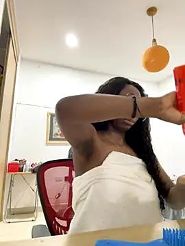 EmilyKisx online show from November 21, 10:39 am