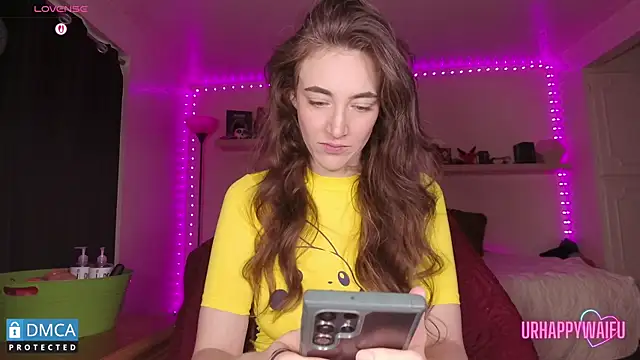 urhappywaifu online show from October 8, 12:26 am