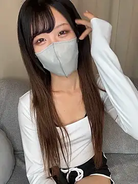 emiiiii1001 online show from November 25, 2:25 am