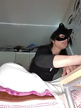 SweetSun69 online show from April 15, 6:41 pm