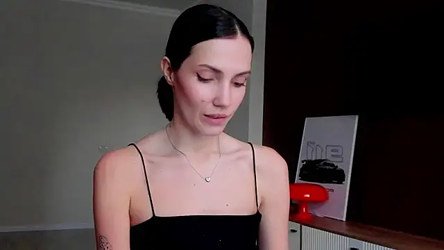 AdeleShinemm online show from November 14, 9:42 am