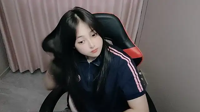 xxz98 online show from April 17, 10:17 am