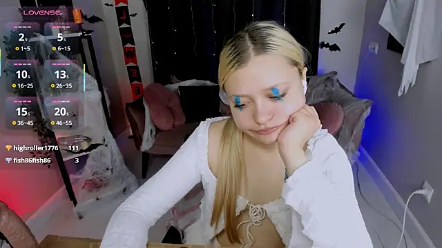 Millie Vanillies online show from October 30, 10:44 pm